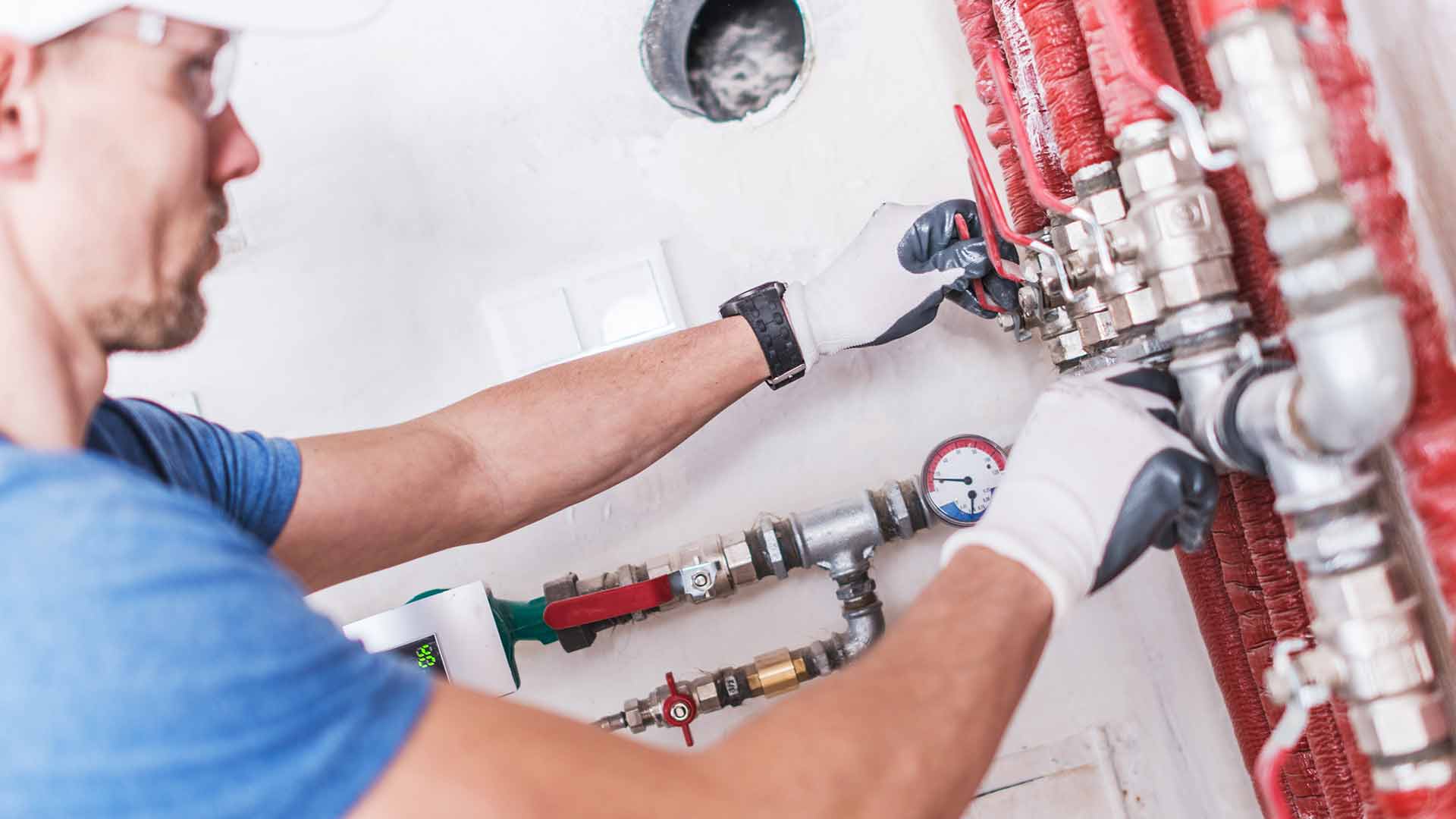 Can a Plumber Fix Frozen Pipes
